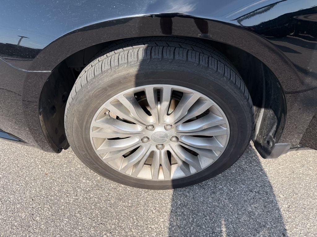 2011 Chrysler 200 Limited