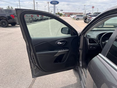 2021 Jeep Cherokee Latitude Plus