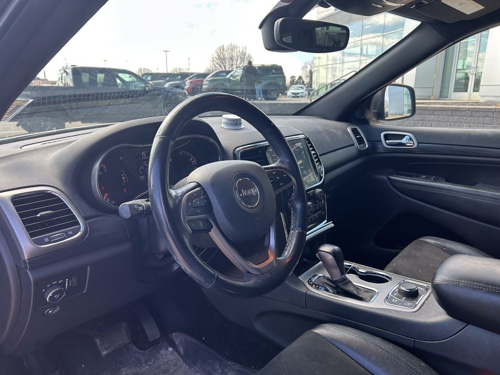 2020 Jeep Grand Cherokee Base