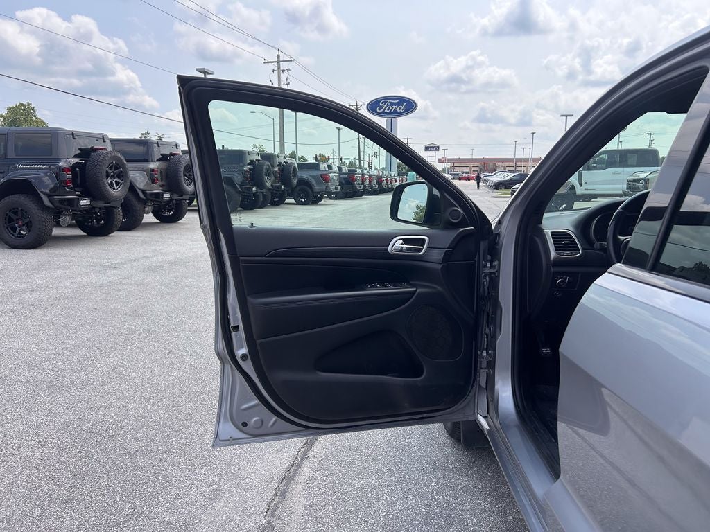 2019 Jeep Grand Cherokee Altitude