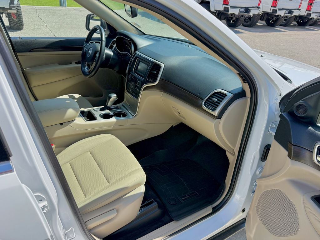 2016 Jeep Grand Cherokee Laredo