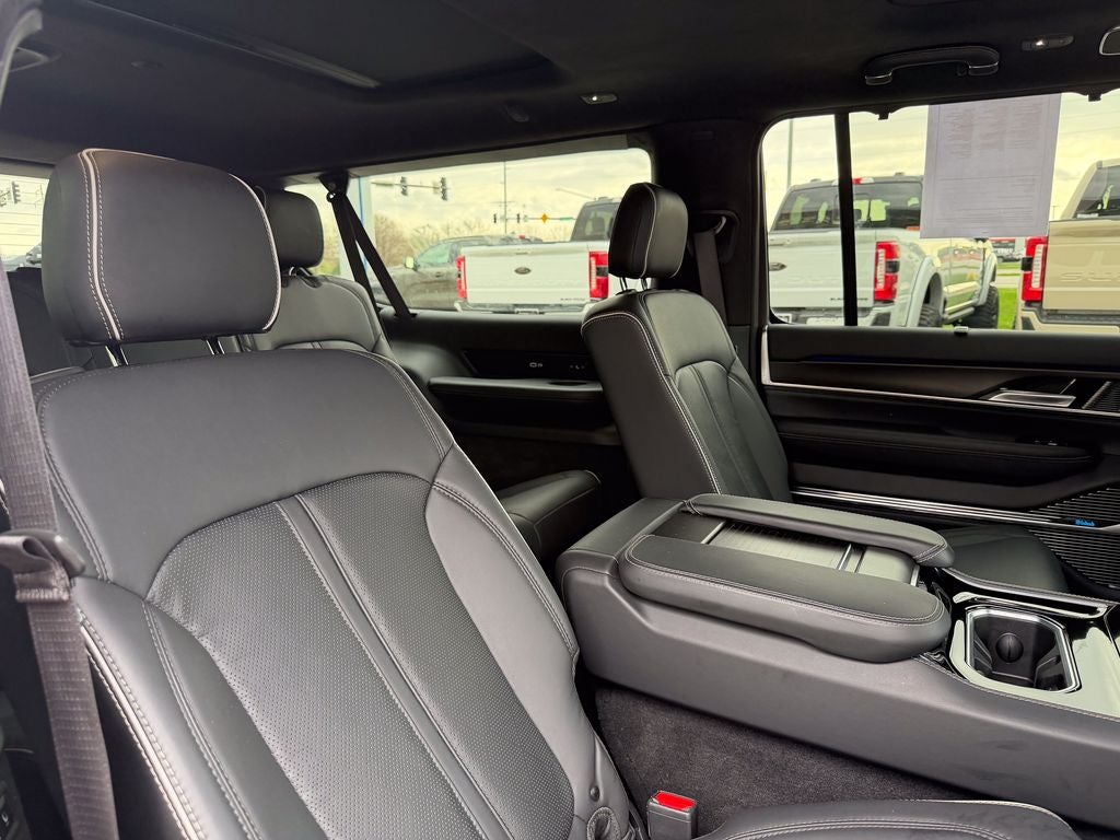 2025 Jeep Grand Wagoneer L Series II