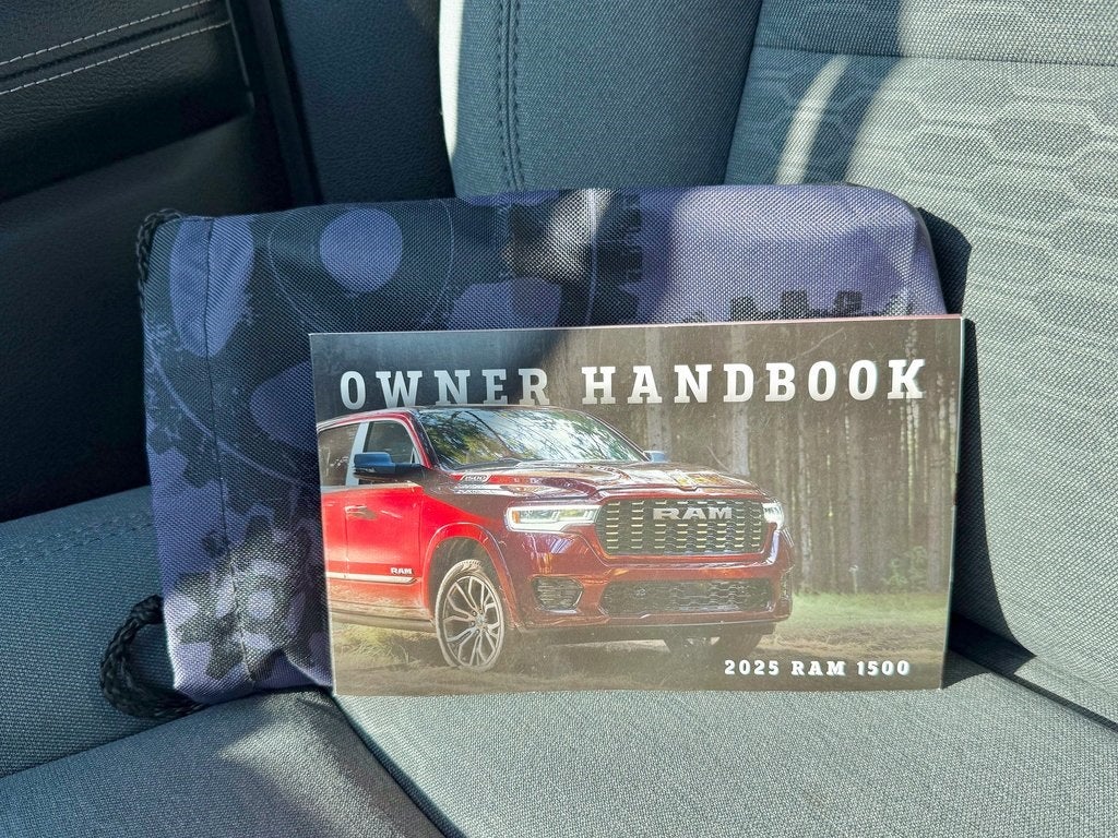 2025 RAM 1500 Big Horn/Lone Star