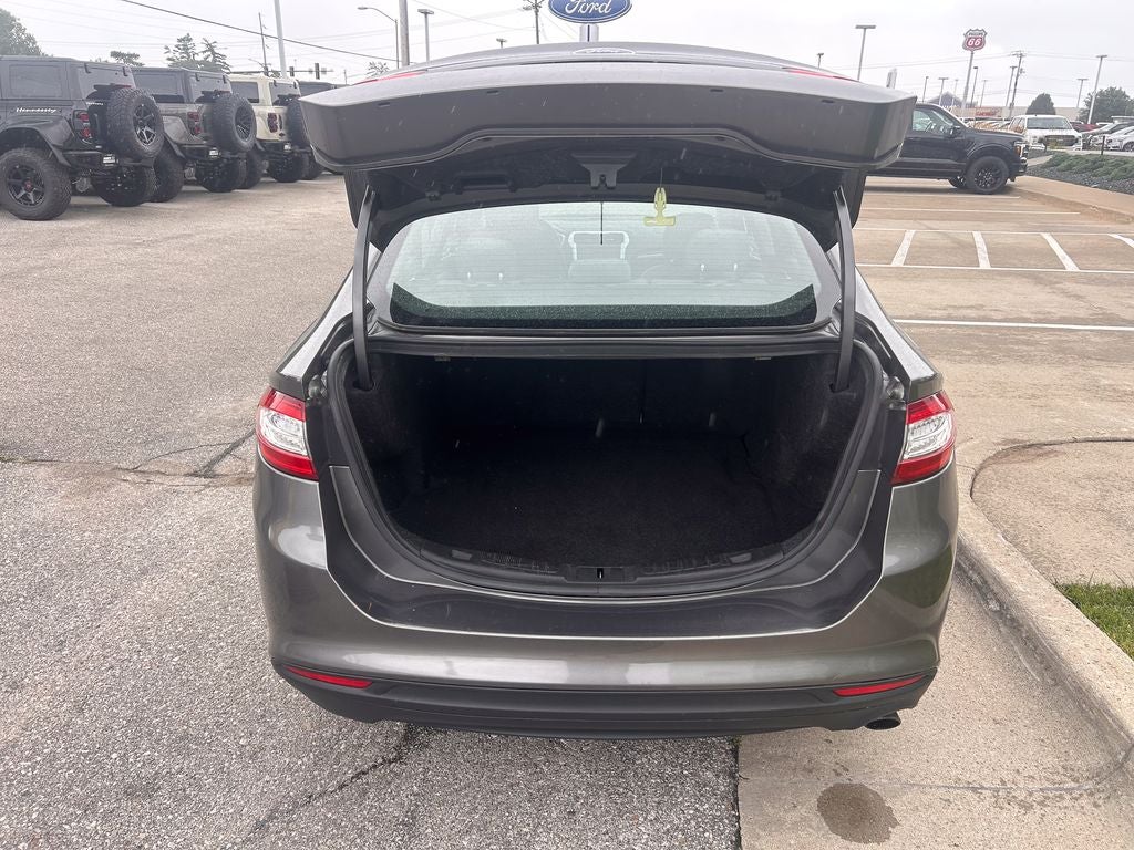 2014 Ford Fusion S