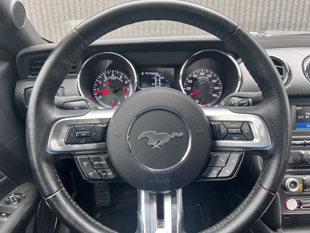 2016 Ford Mustang V6