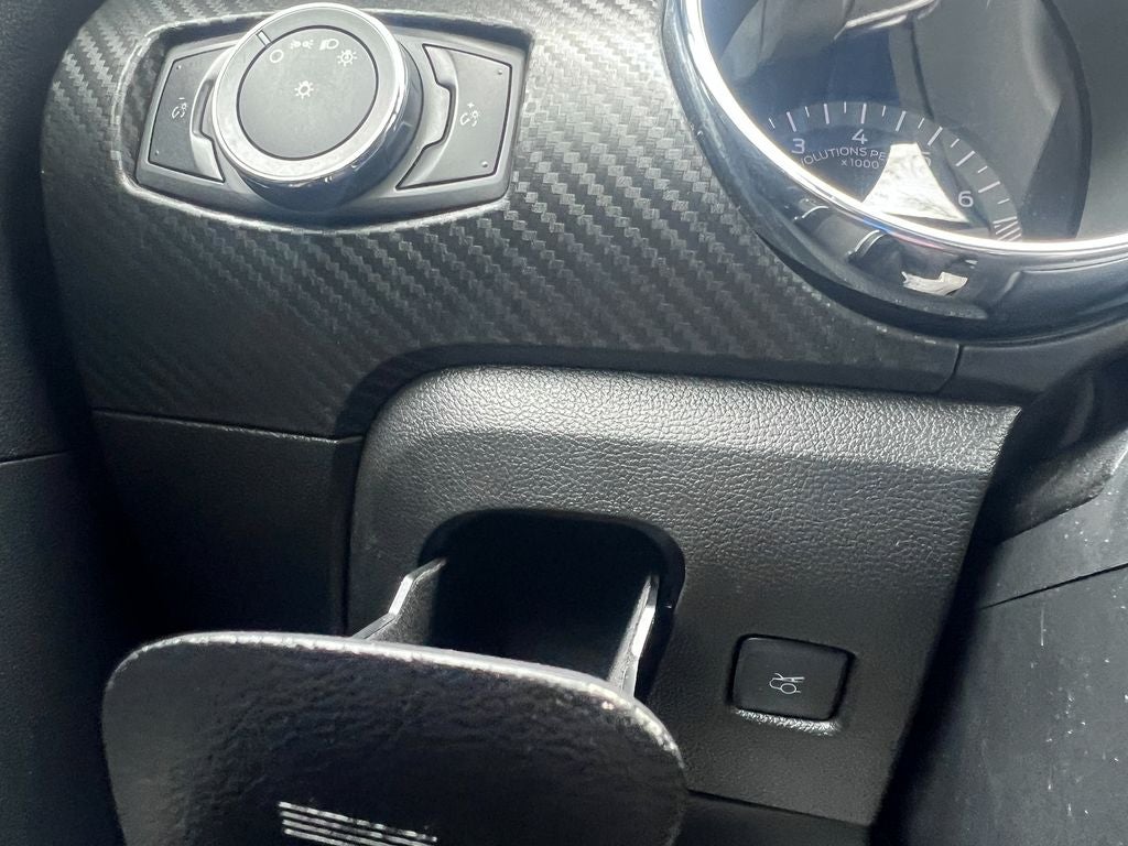 2016 Ford Mustang V6