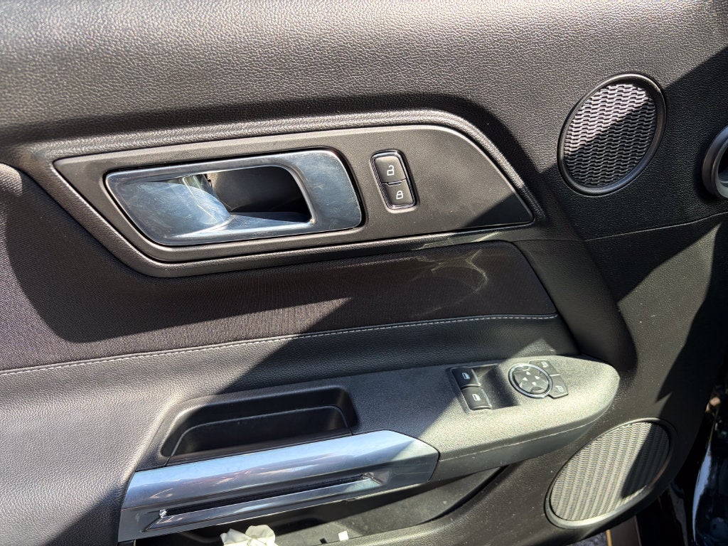 2021 Ford Mustang Saleen 302 White Label