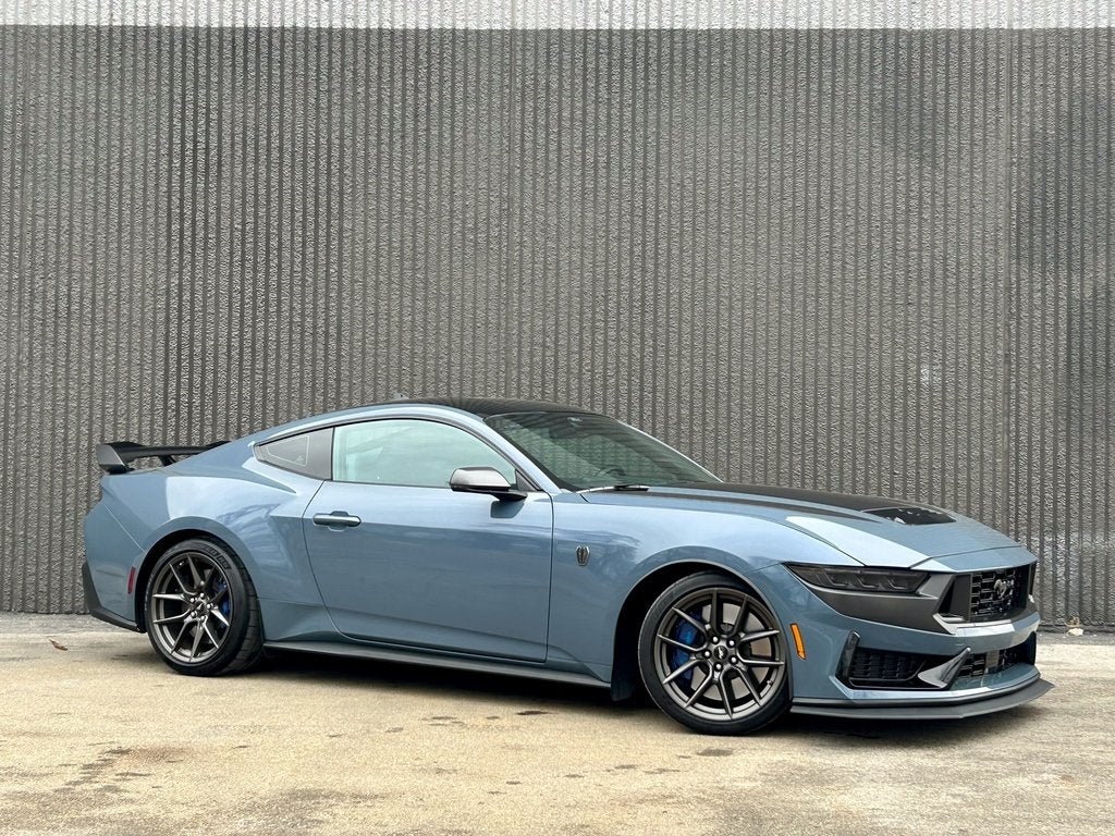 2024 Ford Mustang Dark Horse