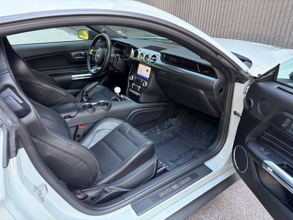 2022 Ford Mustang Mach 1