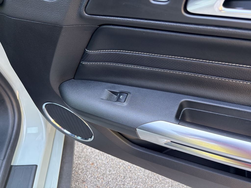 2022 Ford Mustang Mach 1