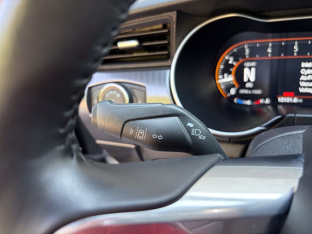 2022 Ford Mustang Mach 1