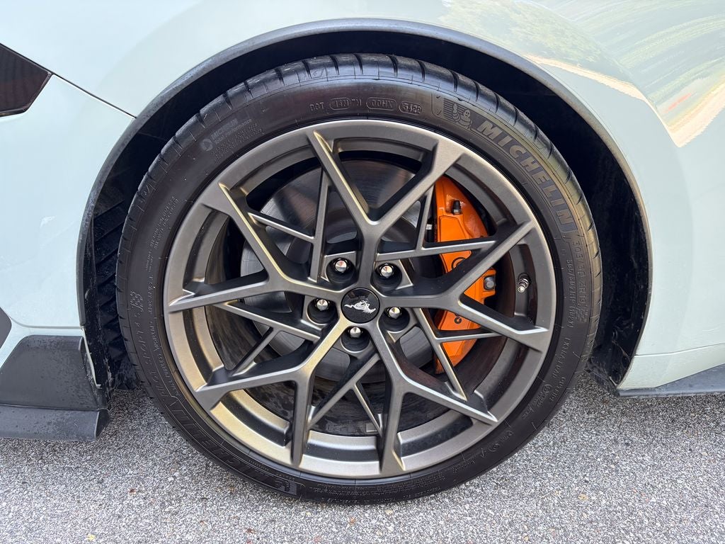 2022 Ford Mustang Mach 1