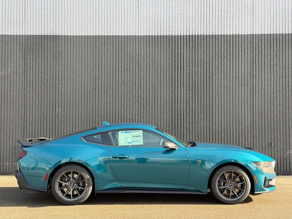 2026 Ford Mustang Dark Horse