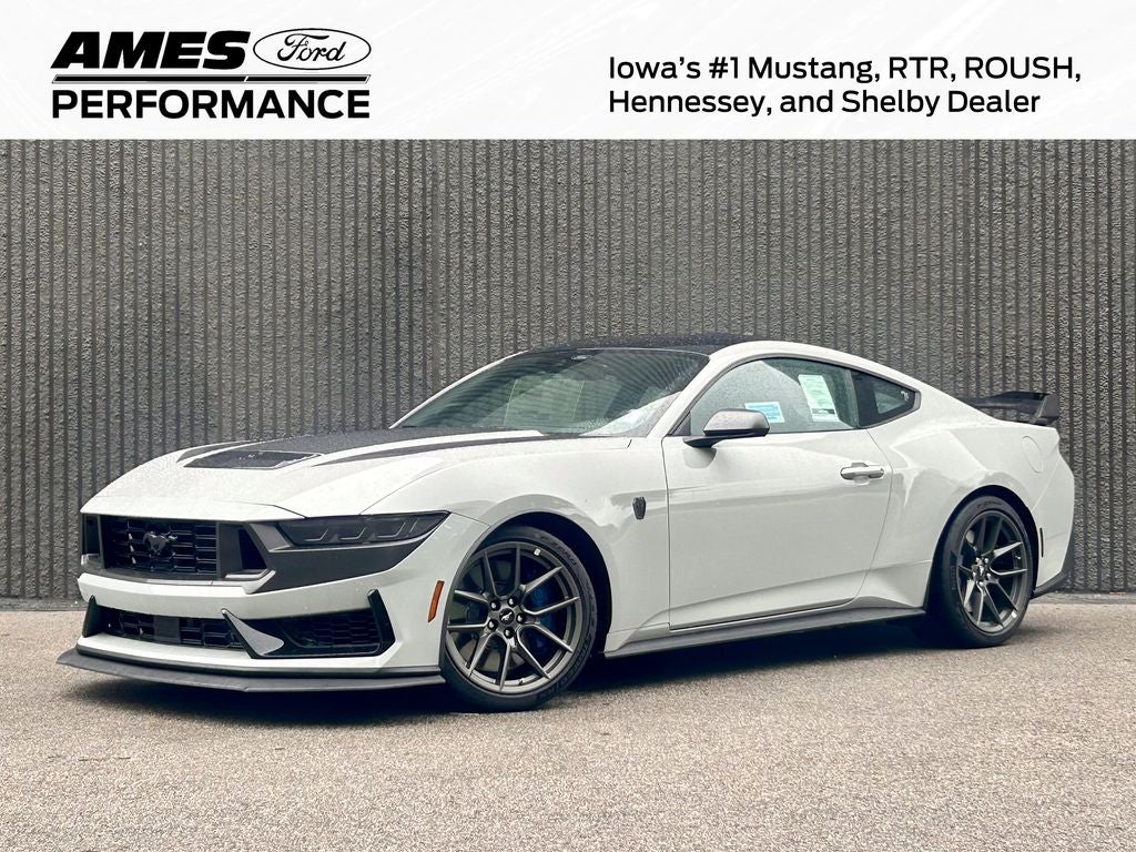2026 Ford Mustang Dark Horse