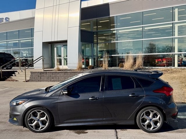 2016 Ford Focus ST