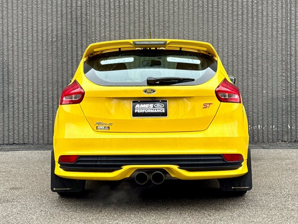 2018 Ford Focus ST