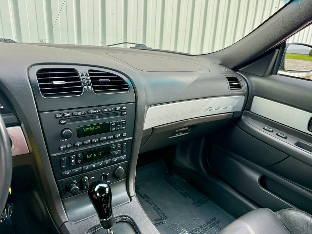 2002 Ford Thunderbird Base