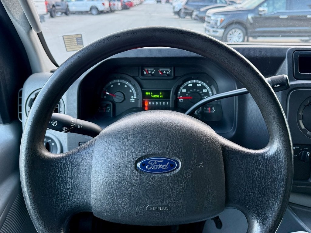 2011 Ford E-450SD Base