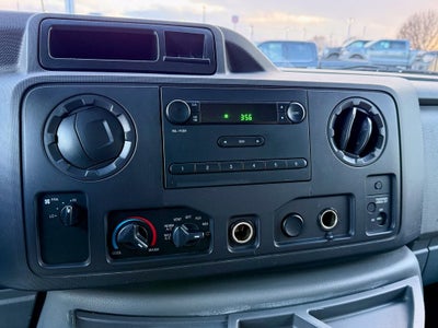 2011 Ford E-450SD Base