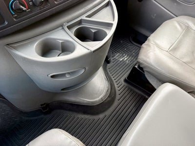 2011 Ford E-450SD Base