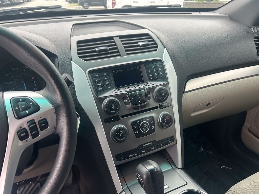 2013 Ford Explorer Base