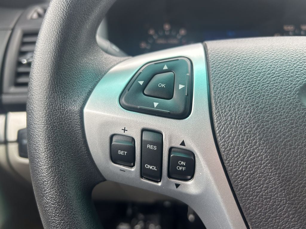 2013 Ford Explorer Base