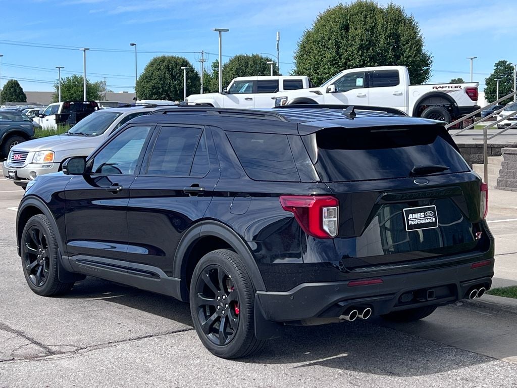 2022 Ford Explorer ST