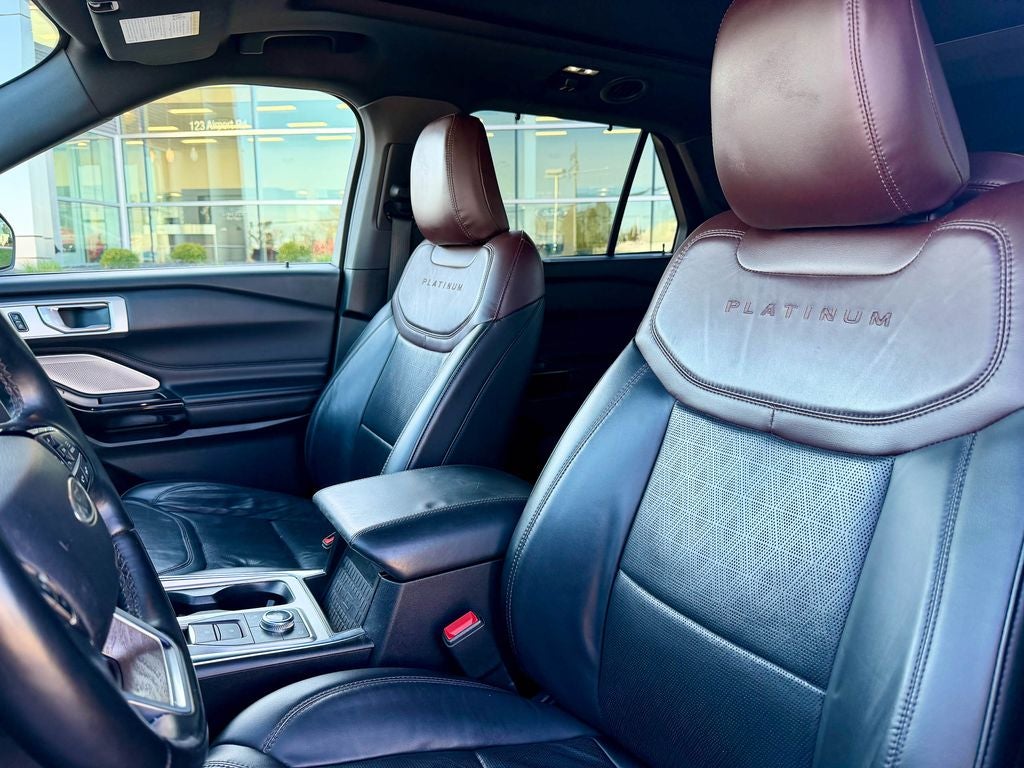 2021 Ford Explorer Platinum