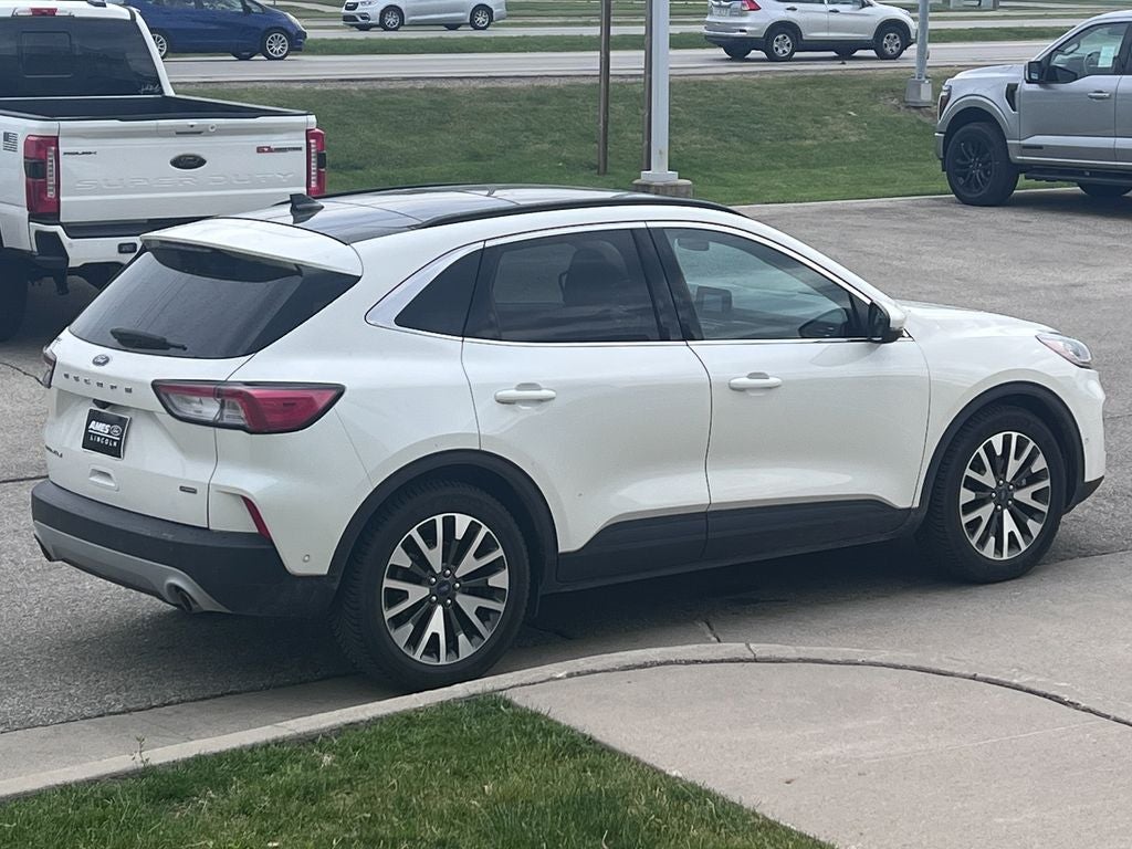 2020 Ford Escape Hybrid Titanium