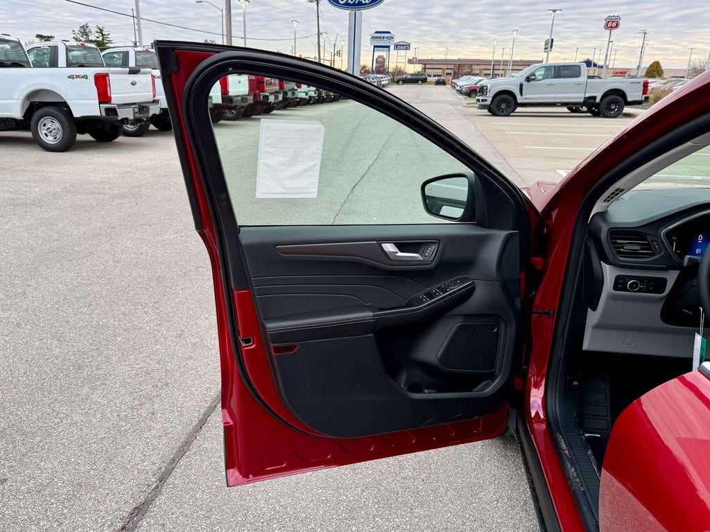 2026 Ford Escape Plug-In Hybrid Base