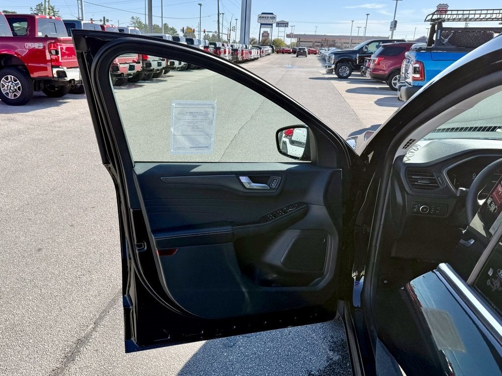 2026 Ford Escape Plug-In Hybrid Base