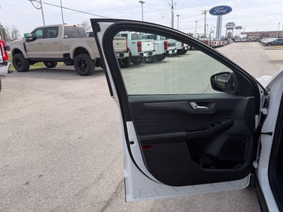 2025 Ford Escape Plug-In Hybrid Base