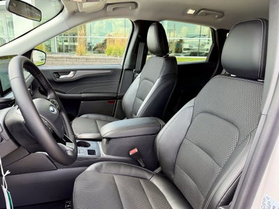 2025 Ford Escape Plug-In Hybrid Base