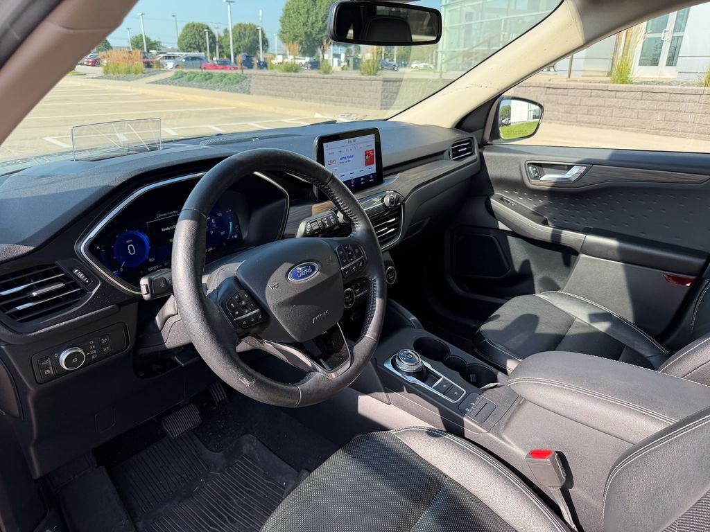 2020 Ford Escape Hybrid Titanium