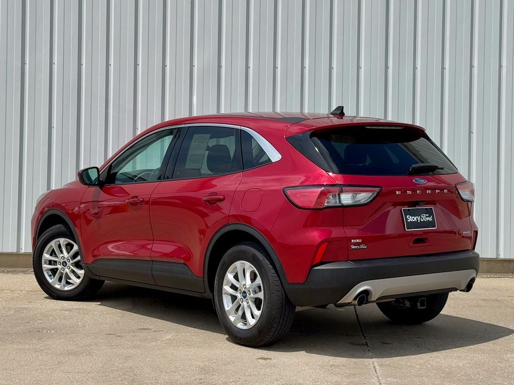 2021 Ford Escape SE