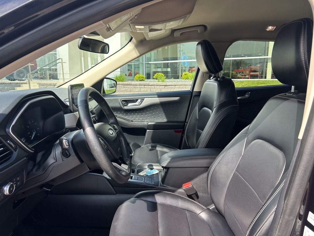 2020 Ford Escape SEL