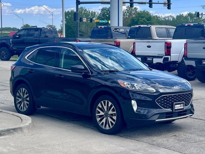 2022 Ford Escape Titanium