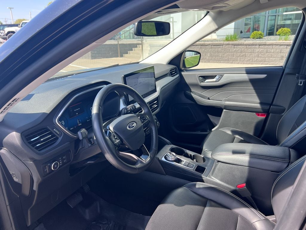 2023 Ford Escape Platinum
