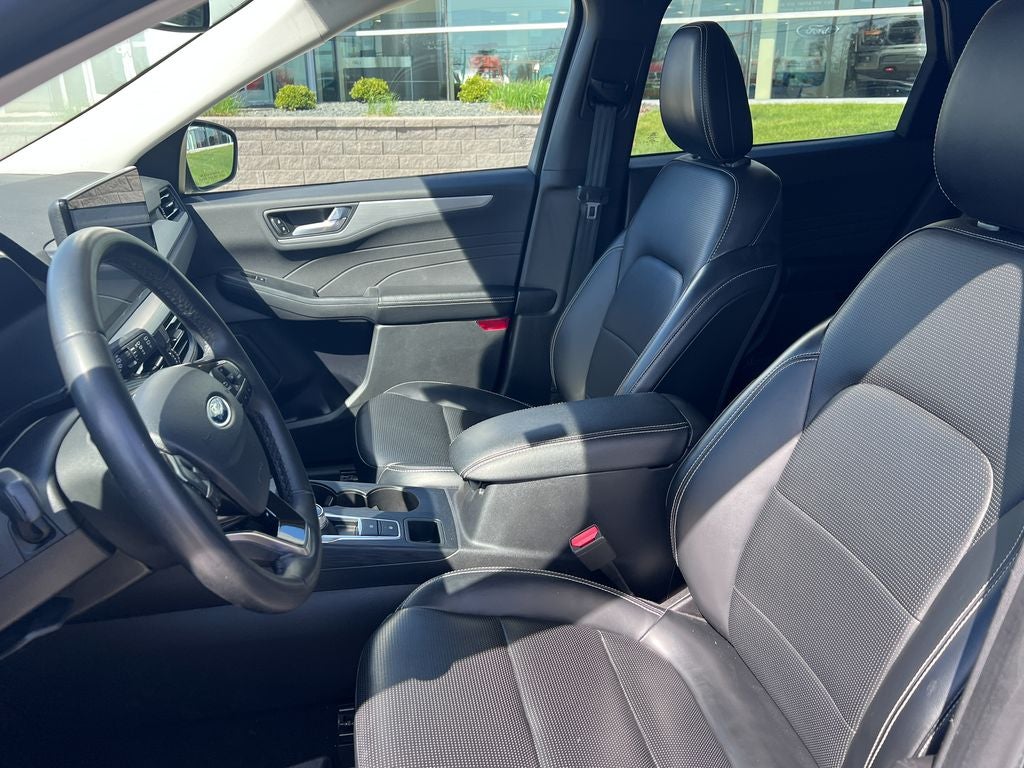 2023 Ford Escape Platinum