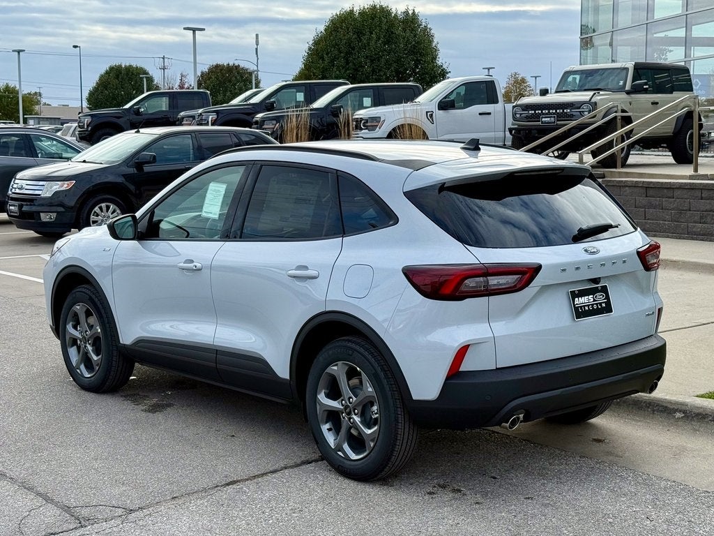 2026 Ford Escape ST-Line