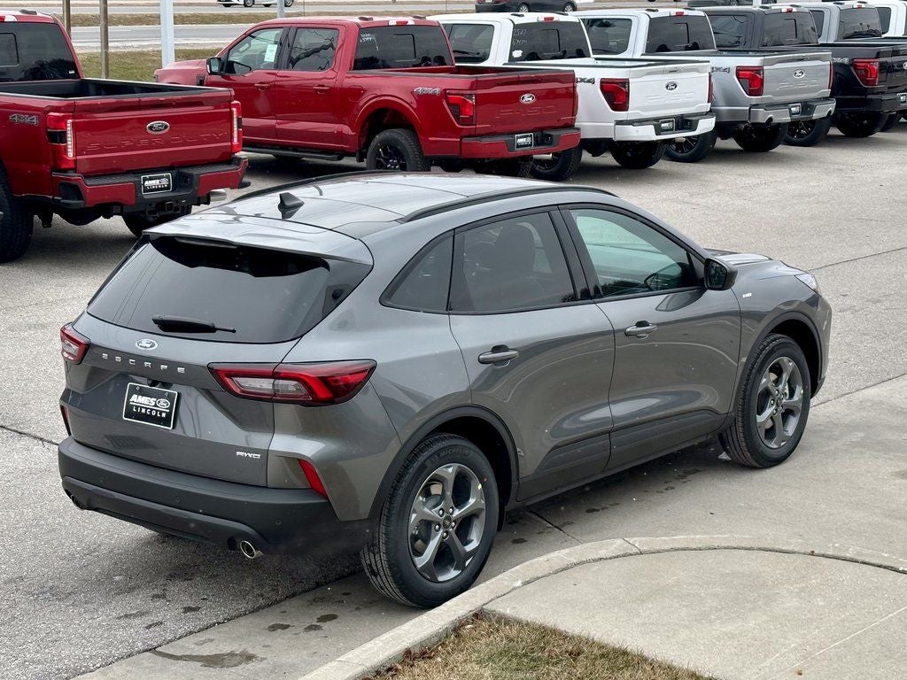 2025 Ford Escape ST-Line
