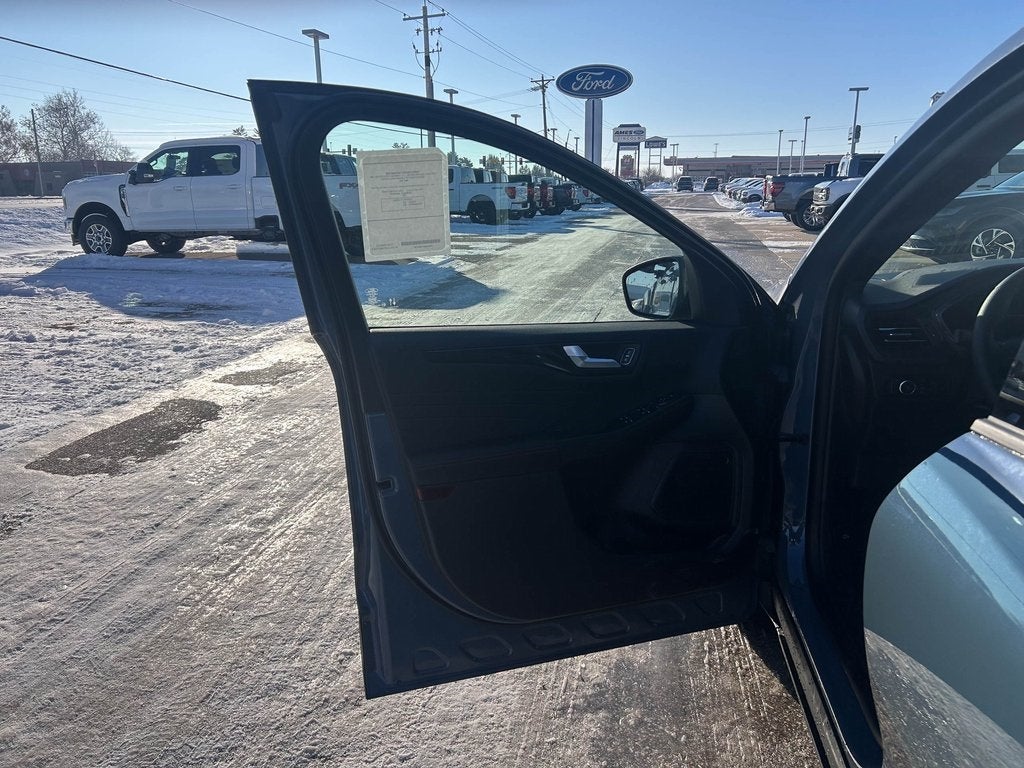 2026 Ford Escape ST-Line Select