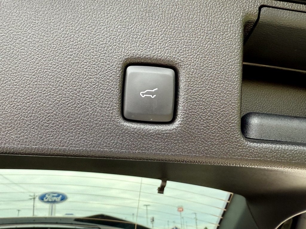 2026 Ford Escape Hybrid ST-Line Select