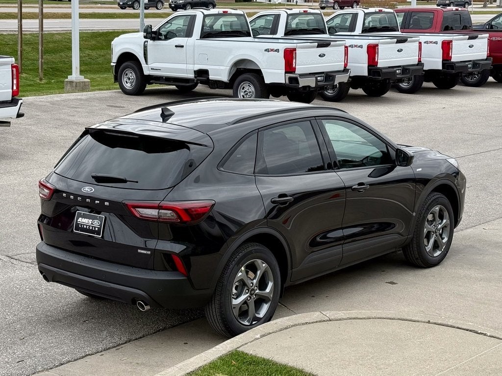 2026 Ford Escape Hybrid ST-Line Select