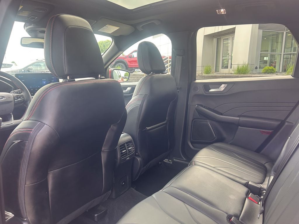2025 Ford Escape ST-Line Elite