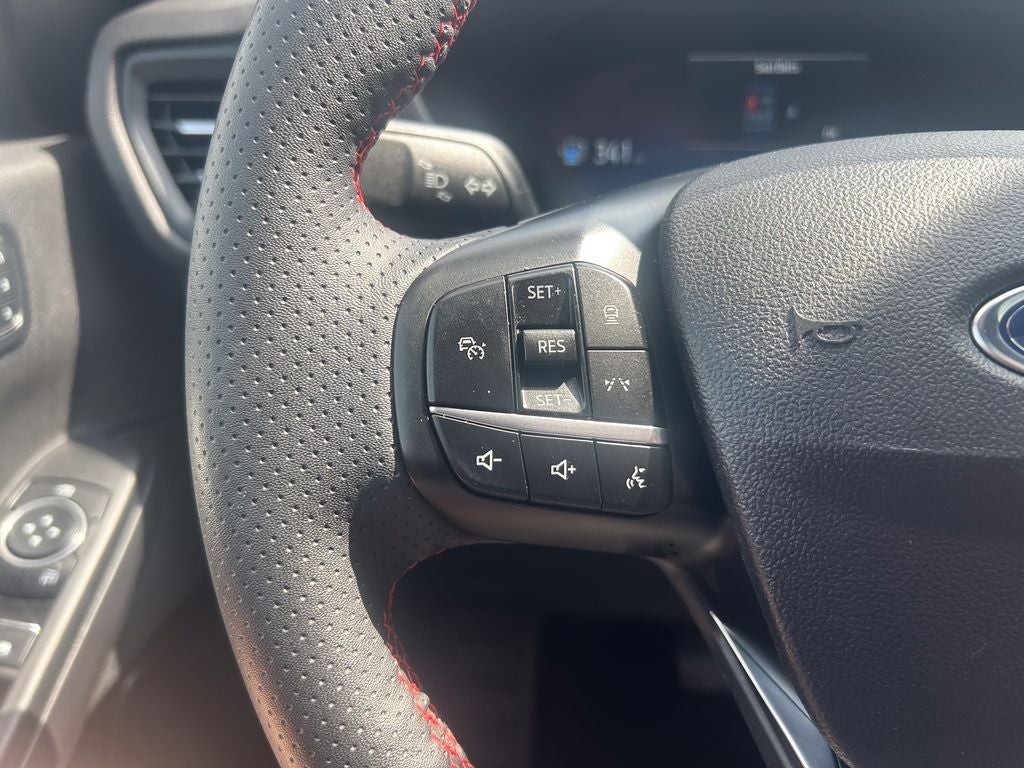 2025 Ford Escape ST-Line Elite