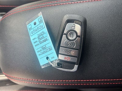 2025 Ford Escape ST-Line Elite