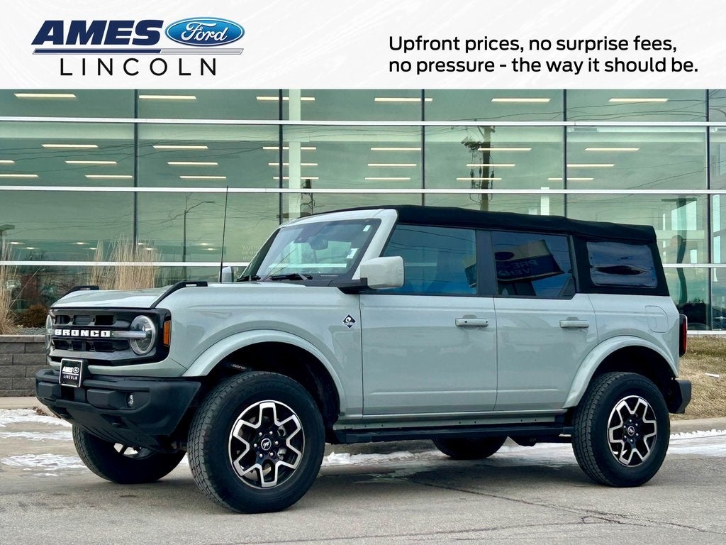 2022 Ford Bronco Outer Banks
