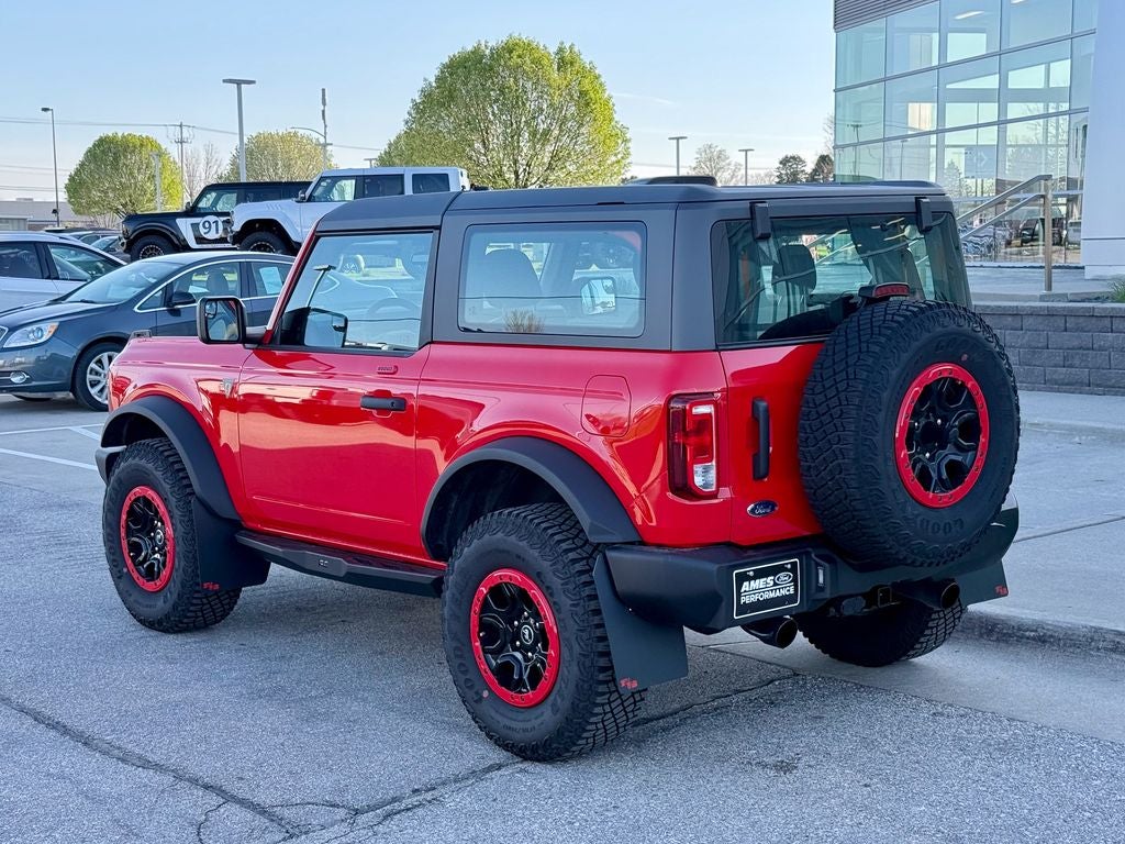 2023 Ford Bronco Base