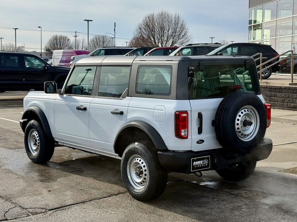 2025 Ford Bronco Base